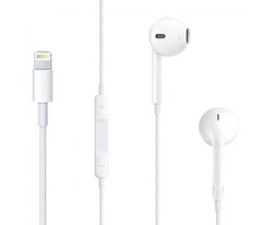 EarPods With lightning connector